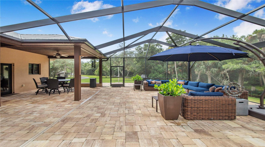 Davenport, Florida 33837, 4 Bedrooms Bedrooms, ,3 Bathroomsbathrooms,Residential,For Sale,Horseshoe Creek,0,Mfrp4939507