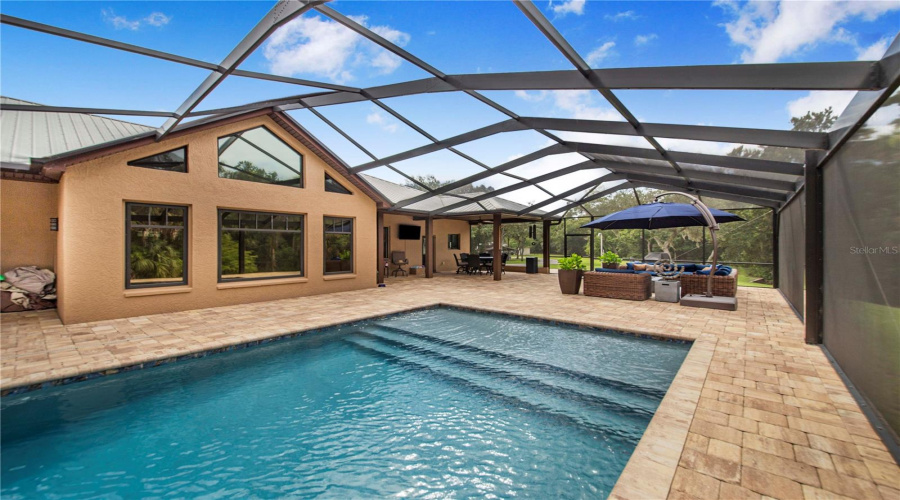 Davenport, Florida 33837, 4 Bedrooms Bedrooms, ,3 Bathroomsbathrooms,Residential,For Sale,Horseshoe Creek,0,Mfrp4939507