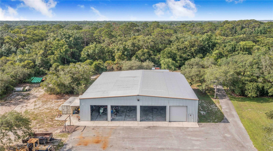 Davenport, Florida 33837, 4 Bedrooms Bedrooms, ,3 Bathroomsbathrooms,Residential,For Sale,Horseshoe Creek,0,Mfrp4939507