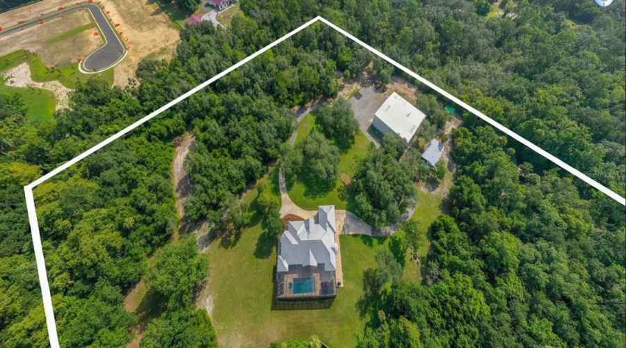 Davenport, Florida 33837, 4 Bedrooms Bedrooms, ,3 Bathroomsbathrooms,Residential,For Sale,Horseshoe Creek,0,Mfrp4939507