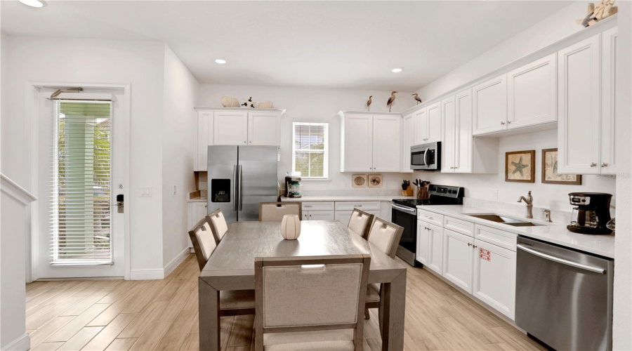 KISSIMMEE, Florida 34747, 3 Bedrooms Bedrooms, ,3 BathroomsBathrooms,Residential,For Sale,LOST SHAKER,0,MFRO6431415