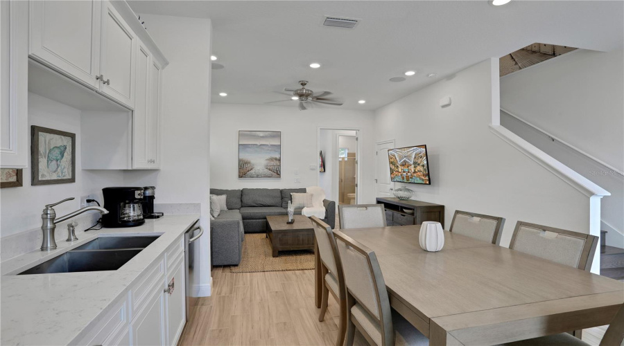KISSIMMEE, Florida 34747, 3 Bedrooms Bedrooms, ,3 BathroomsBathrooms,Residential,For Sale,LOST SHAKER,0,MFRO6431415