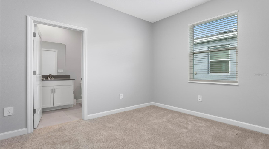 DAVENPORT, Florida 33837, 4 Bedrooms Bedrooms, ,3 BathroomsBathrooms,Residential,For Sale,CAMDEN,0,MFRO6387597