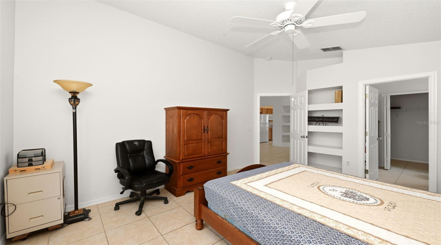 DAVENPORT, Florida 33896, 3 Bedrooms Bedrooms, ,2 BathroomsBathrooms,Residential,For Sale,CELLO,0,MFRS5149623