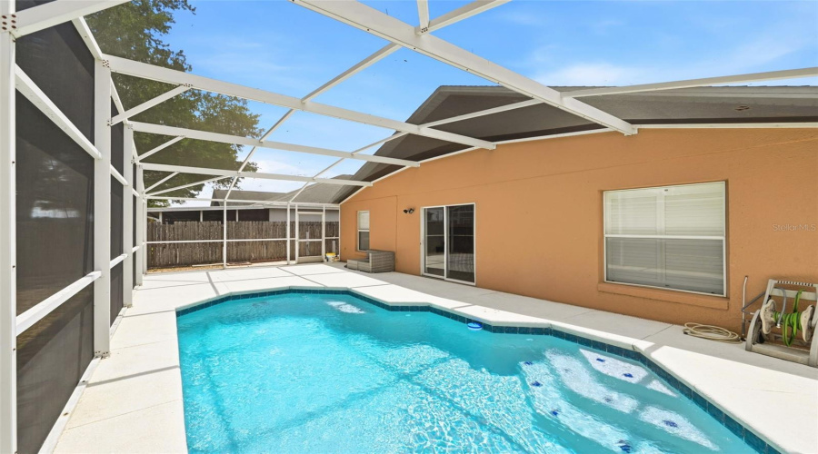 DAVENPORT, Florida 33896, 3 Bedrooms Bedrooms, ,2 BathroomsBathrooms,Residential,For Sale,CELLO,0,MFRS5149623
