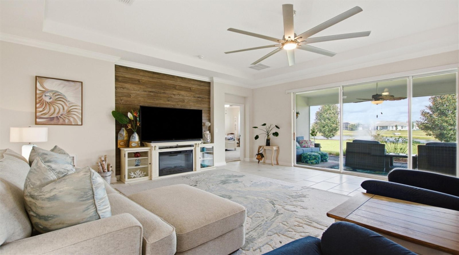 DAVENPORT, Florida 33896, 4 Bedrooms Bedrooms, ,3 BathroomsBathrooms,Residential,For Sale,OLYMPIC CLUB,0,MFRS5155098