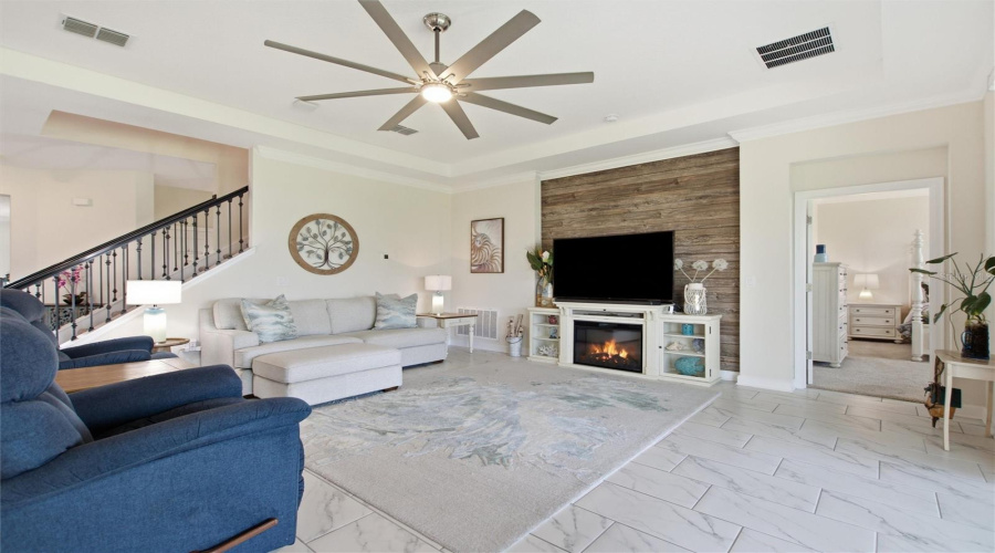 DAVENPORT, Florida 33896, 4 Bedrooms Bedrooms, ,3 BathroomsBathrooms,Residential,For Sale,OLYMPIC CLUB,0,MFRS5155098