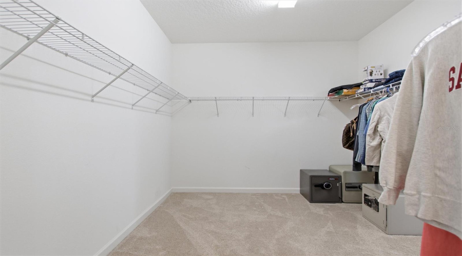 DAVENPORT, Florida 33896, 4 Bedrooms Bedrooms, ,3 BathroomsBathrooms,Residential,For Sale,OLYMPIC CLUB,0,MFRS5155098