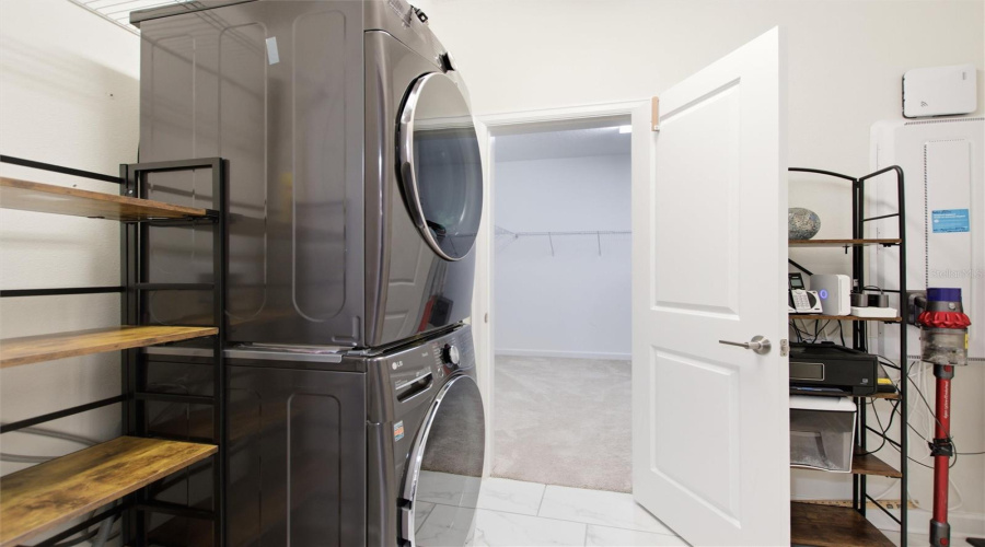DAVENPORT, Florida 33896, 4 Bedrooms Bedrooms, ,3 BathroomsBathrooms,Residential,For Sale,OLYMPIC CLUB,0,MFRS5155098