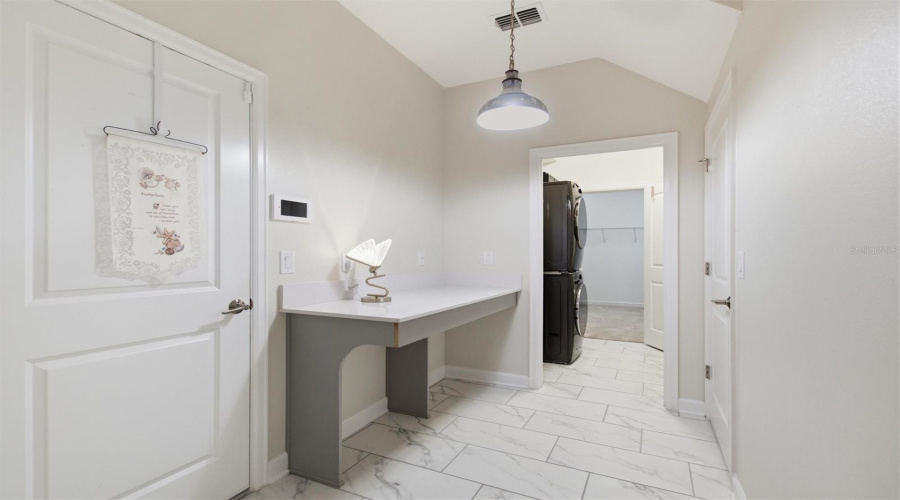 DAVENPORT, Florida 33896, 4 Bedrooms Bedrooms, ,3 BathroomsBathrooms,Residential,For Sale,OLYMPIC CLUB,0,MFRS5155098