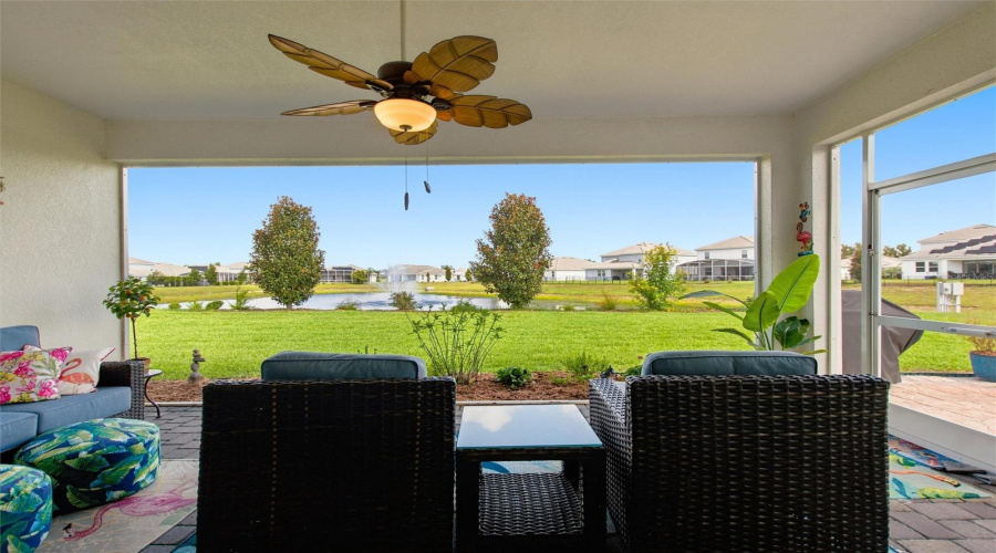 DAVENPORT, Florida 33896, 4 Bedrooms Bedrooms, ,3 BathroomsBathrooms,Residential,For Sale,OLYMPIC CLUB,0,MFRS5155098