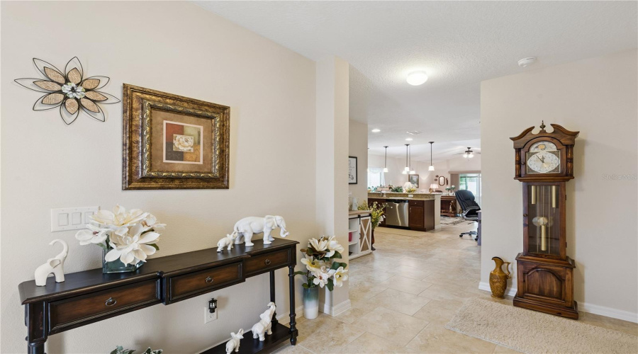 DAVENPORT, Florida 33837, 4 Bedrooms Bedrooms, ,4 BathroomsBathrooms,Residential,For Sale,CADIZ,0,MFRO6431343