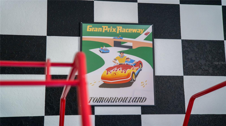 Bedroom 4 Grand Prix