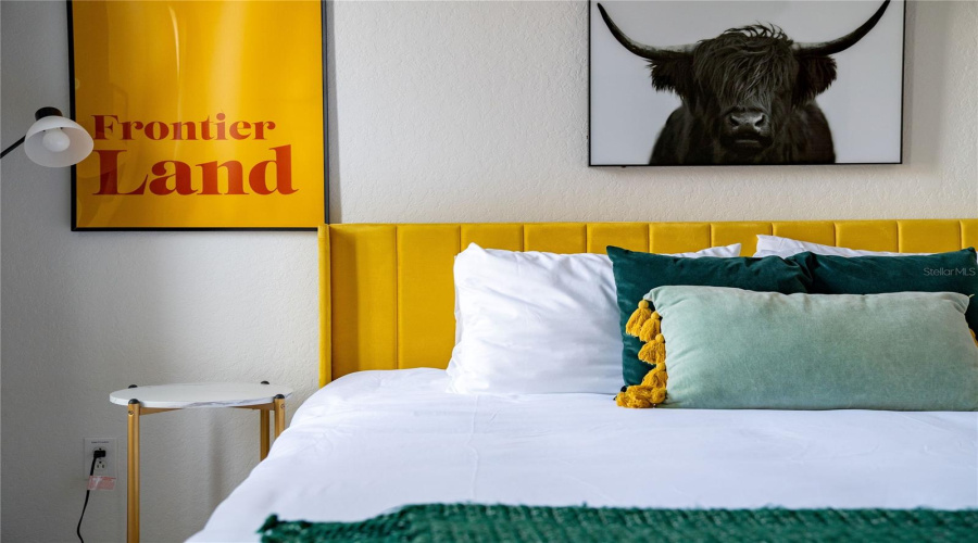 Bedroom 5 Frontier Land