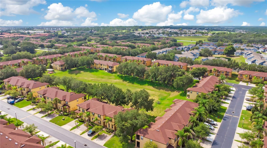 DAVENPORT, Florida 33897, 4 Bedrooms Bedrooms, ,3 BathroomsBathrooms,Residential,For Sale,CALABRIA,0,MFRG5116009