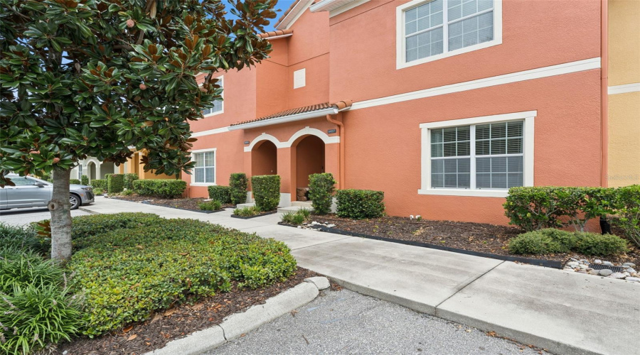 KISSIMMEE, Florida 34747, 4 Bedrooms Bedrooms, ,3 BathroomsBathrooms,Residential,For Sale,CAT PALM,0,MFRO6428364