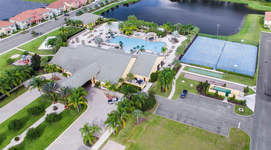 KISSIMMEE, Florida 34747, 4 Bedrooms Bedrooms, ,3 BathroomsBathrooms,Residential,For Sale,CAT PALM,0,MFRO6428364