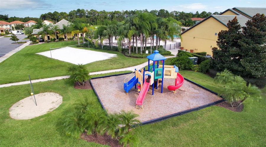KISSIMMEE, Florida 34747, 4 Bedrooms Bedrooms, ,3 BathroomsBathrooms,Residential,For Sale,CAT PALM,0,MFRO6428364