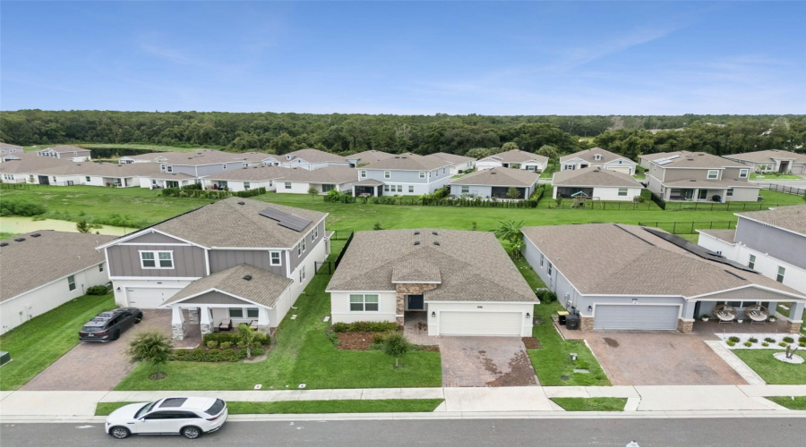 DAVENPORT, Florida 33837, 4 Bedrooms Bedrooms, ,3 BathroomsBathrooms,Residential,For Sale,WANDSWORTH,0,MFRO6430703