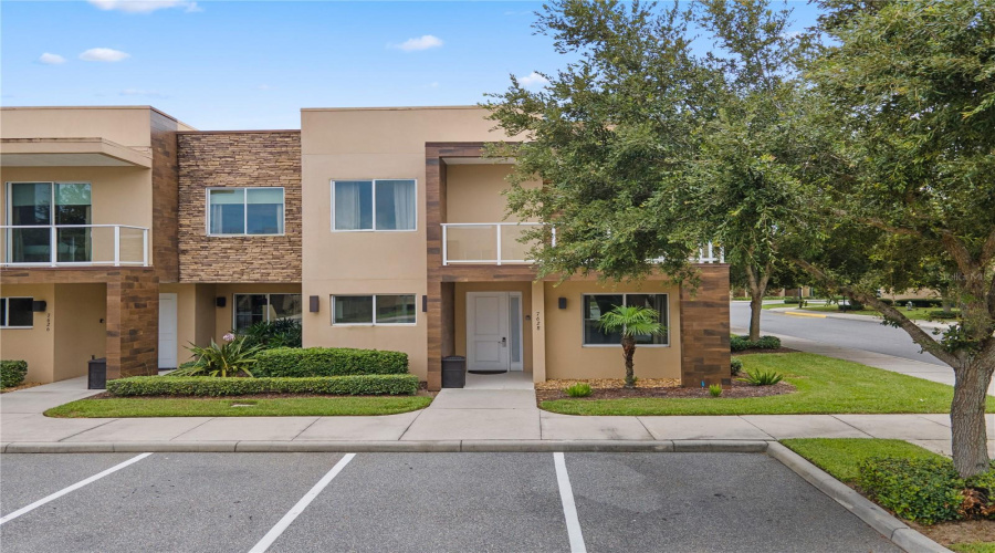 KISSIMMEE, Florida 34747, 4 Bedrooms Bedrooms, ,4 BathroomsBathrooms,Residential,For Sale,RECIFE,0,MFRS5155205