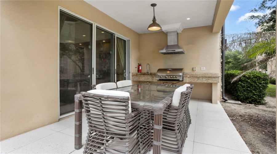 KISSIMMEE, Florida 34747, 4 Bedrooms Bedrooms, ,4 BathroomsBathrooms,Residential,For Sale,RECIFE,0,MFRS5155205