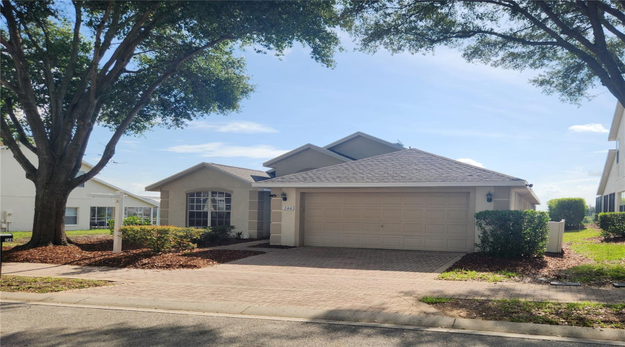 DAVENPORT, Florida 33896, 4 Bedrooms Bedrooms, ,3 BathroomsBathrooms,Residential,For Sale,WINDSOR,0,MFRO6431786