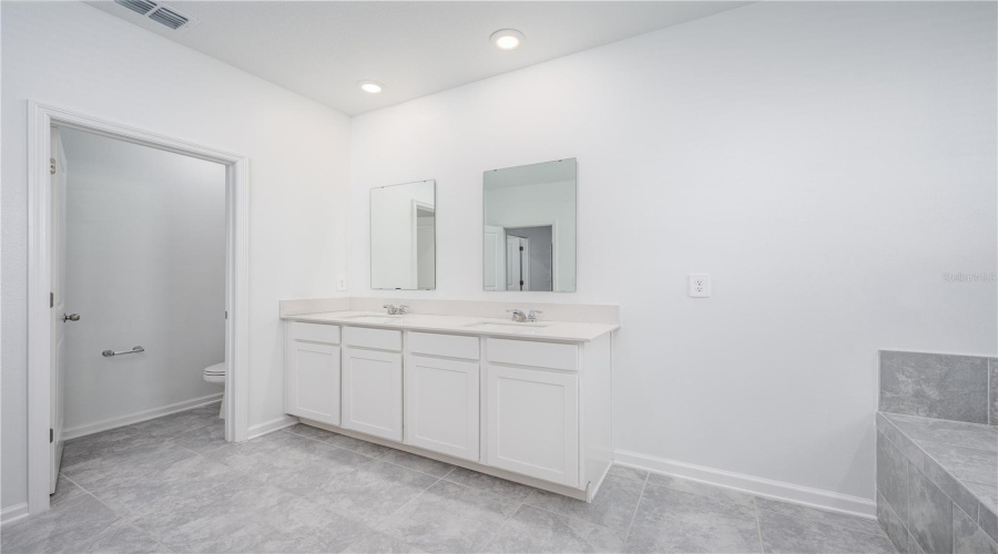 Davenport, Florida 33896, 3 Bedrooms Bedrooms, ,2 Bathroomsbathrooms,Residential,For Sale,Bogey,0,Mfro6431935