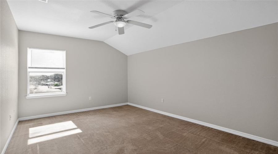 DAVENPORT, Florida 33837, 5 Bedrooms Bedrooms, ,3 BathroomsBathrooms,Residential,For Sale,CADIZ,0,MFRO6404578