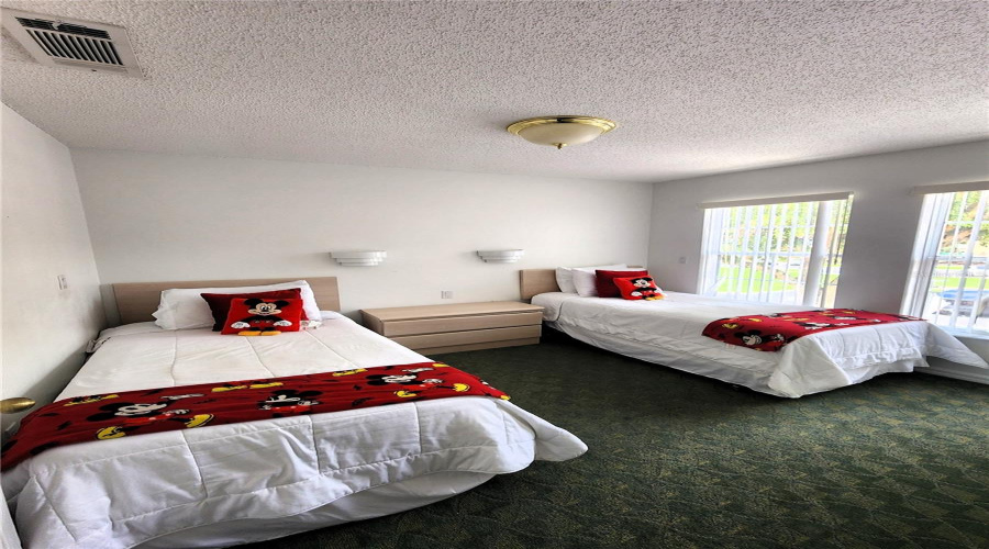 KISSIMMEE, Florida 34746, 4 Bedrooms Bedrooms, ,3 BathroomsBathrooms,Residential,For Sale,PARK RIDGE,0,MFRS5155216