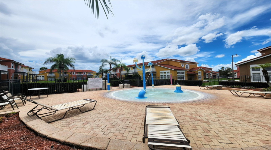 KISSIMMEE, Florida 34746, 4 Bedrooms Bedrooms, ,3 BathroomsBathrooms,Residential,For Sale,PARK RIDGE,0,MFRS5155216