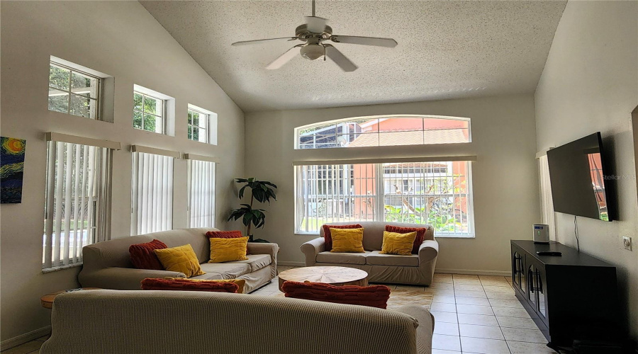 KISSIMMEE, Florida 34746, 4 Bedrooms Bedrooms, ,3 BathroomsBathrooms,Residential,For Sale,PARK RIDGE,0,MFRS5155216