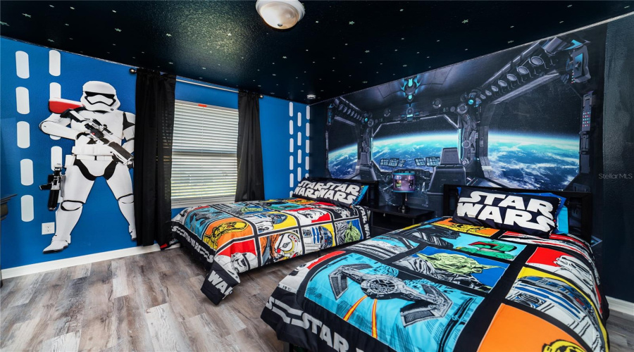 KISSIMMEE, Florida 34747, 8 Bedrooms Bedrooms, ,6 BathroomsBathrooms,Residential,For Sale,MALTA,0,MFRO6431236
