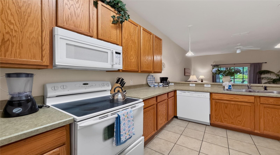 DAVENPORT, Florida 33897, 2 Bedrooms Bedrooms, ,2 BathroomsBathrooms,Residential,For Sale,RUM,0,MFRS5154290