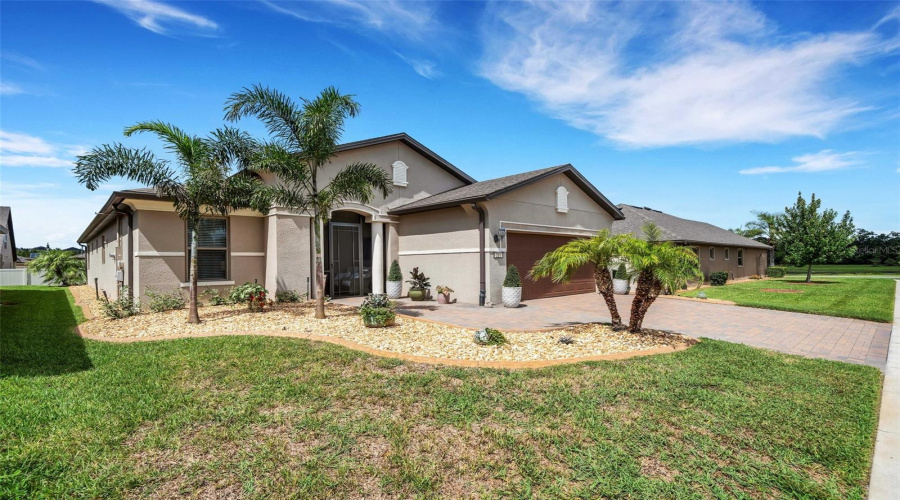 DAVENPORT, Florida 33837, 3 Bedrooms Bedrooms, ,2 BathroomsBathrooms,Residential,For Sale,VIGO,0,MFRS5154864
