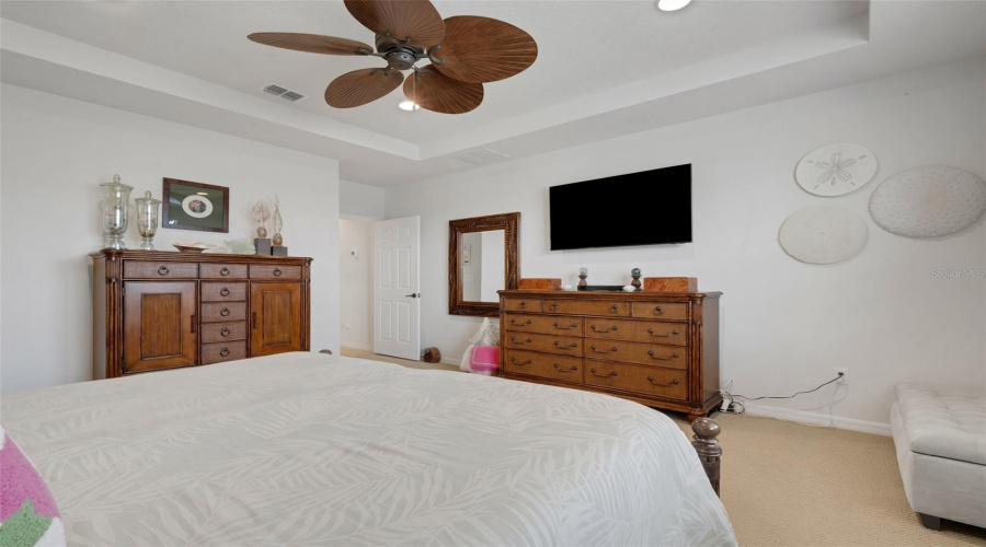 DAVENPORT, Florida 33837, 3 Bedrooms Bedrooms, ,2 BathroomsBathrooms,Residential,For Sale,VIGO,0,MFRS5154864