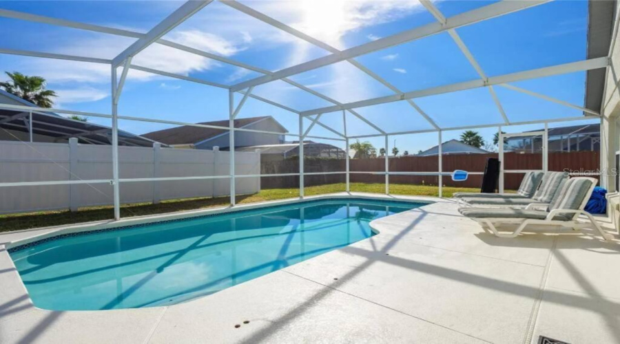 DAVENPORT, Florida 33897, 4 Bedrooms Bedrooms, ,3 BathroomsBathrooms,Residential,For Sale,BLOOMINGDALE,0,MFRS5155219