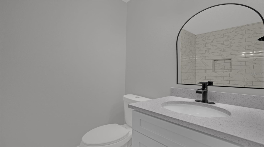 Upstairs Guest Full Bath