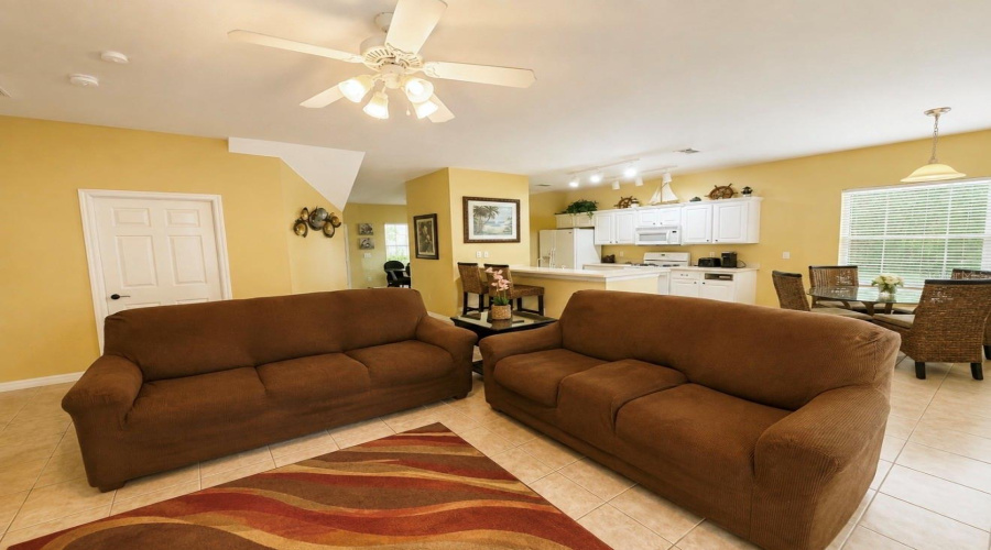 KISSIMMEE, Florida 34747, 7 Bedrooms Bedrooms, ,6 BathroomsBathrooms,Residential,For Sale,ACADIA ESTATES,0,MFRO6431294