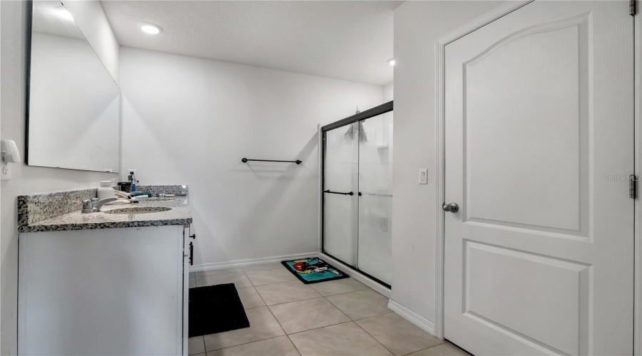 KISSIMMEE, Florida 34747, 3 Bedrooms Bedrooms, ,2 BathroomsBathrooms,Residential,For Sale,PINALES,0,MFRS5154937