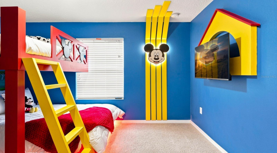 KISSIMMEE, Florida 34746, 4 Bedrooms Bedrooms, ,3 BathroomsBathrooms,Residential,For Sale,CLOCK TOWER,0,MFRO6432058