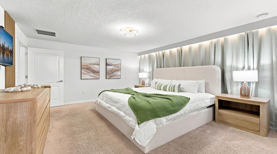 KISSIMMEE, Florida 34746, 4 Bedrooms Bedrooms, ,3 BathroomsBathrooms,Residential,For Sale,CLOCK TOWER,0,MFRO6432058