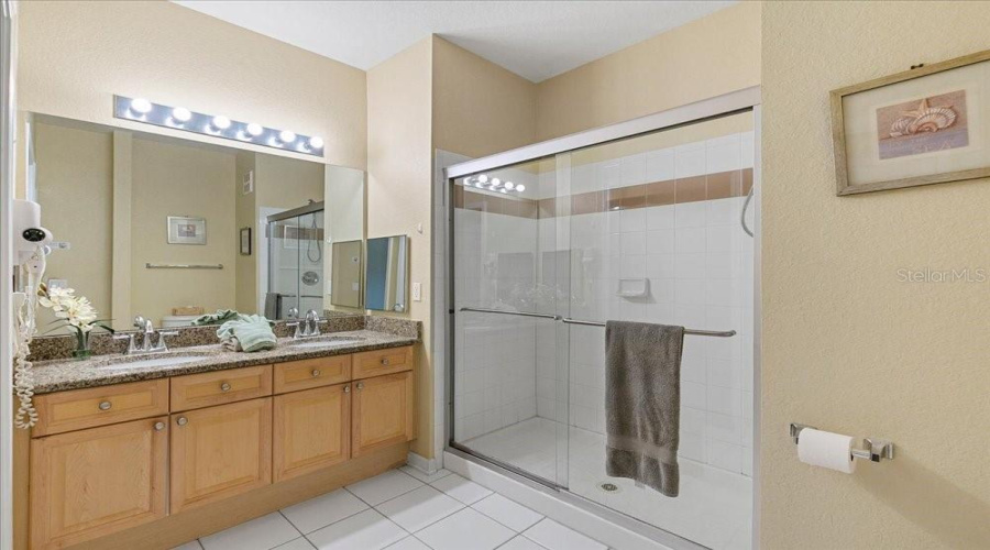 DAVENPORT, Florida 33896, 3 Bedrooms Bedrooms, ,2 BathroomsBathrooms,Residential,For Sale,TERRACE RIDGE,0,MFRO6431340