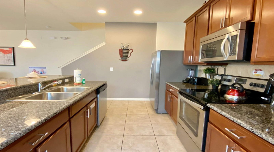 KISSIMMEE, Florida 34746, 4 Bedrooms Bedrooms, ,3 BathroomsBathrooms,Residential,For Sale,TOCOA,0,MFRO6429820