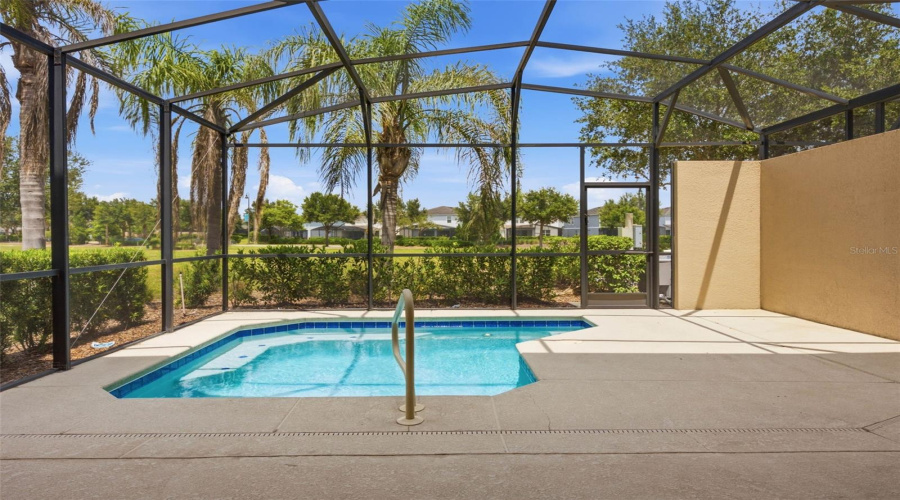 Pool - no rear neighbors