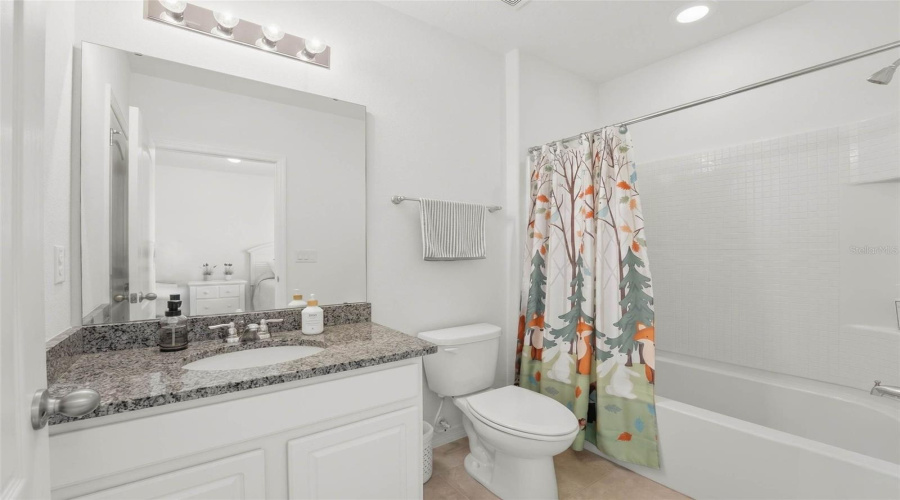 Ensuite / twin room 2