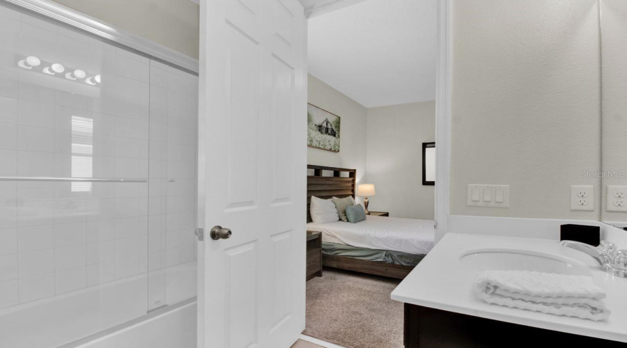 KISSIMMEE, Florida 34747, 4 Bedrooms Bedrooms, ,3 BathroomsBathrooms,Residential,For Sale,FLAMINGO KEY,0,MFRO6334076