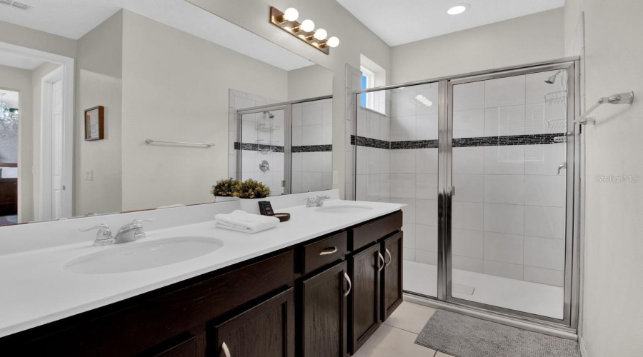 KISSIMMEE, Florida 34747, 4 Bedrooms Bedrooms, ,3 BathroomsBathrooms,Residential,For Sale,FLAMINGO KEY,0,MFRO6334076