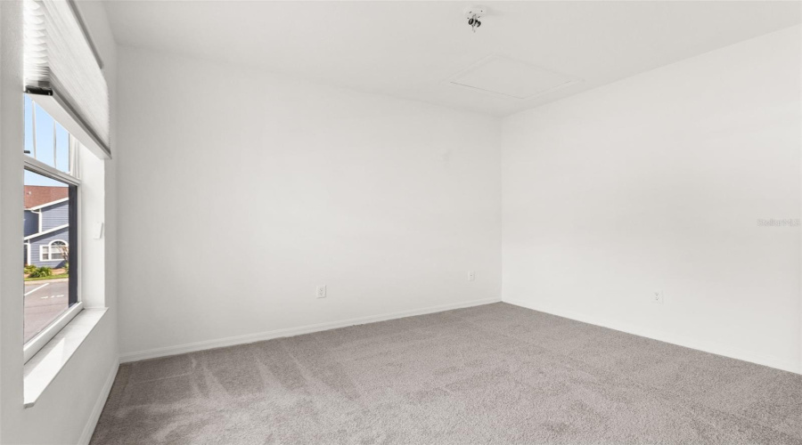 DAVENPORT, Florida 33897, 4 Bedrooms Bedrooms, ,3 BathroomsBathrooms,Residential,For Sale,ORCHID,0,MFRO6432216
