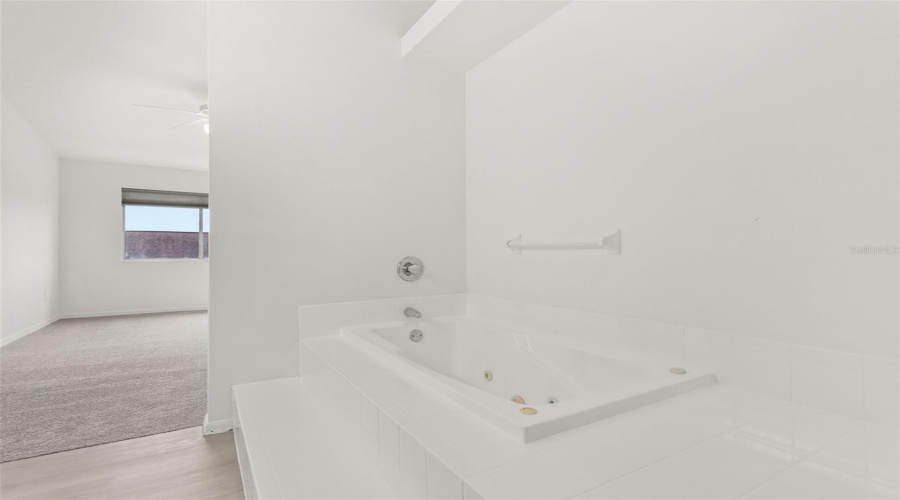 DAVENPORT, Florida 33897, 4 Bedrooms Bedrooms, ,3 BathroomsBathrooms,Residential,For Sale,ORCHID,0,MFRO6432216