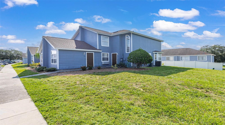 DAVENPORT, Florida 33897, 4 Bedrooms Bedrooms, ,3 BathroomsBathrooms,Residential,For Sale,ORCHID,0,MFRO6432216